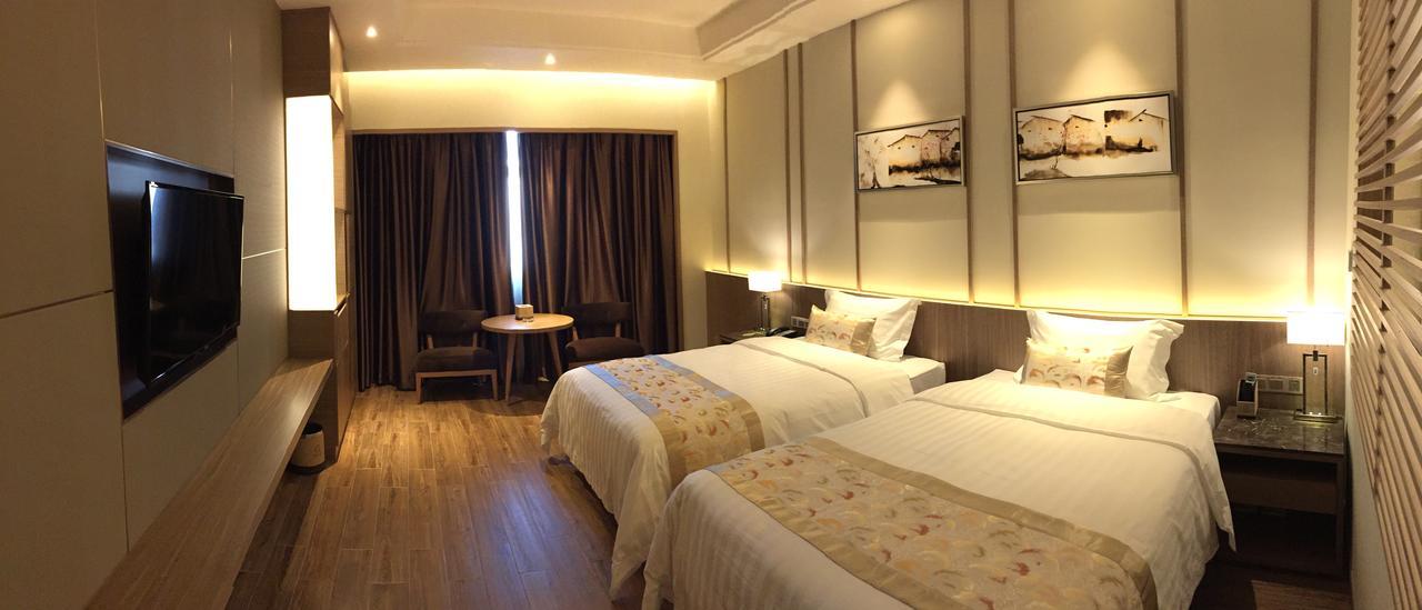 Southern-Club Station 1 Hotel-Free Canton Fair Shuttle Bus Exterior foto
